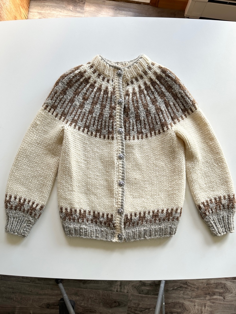 Vintage Alafoss Icewool Hand Knit Wool Cardigan Chunky Knit Sweater Cream XS